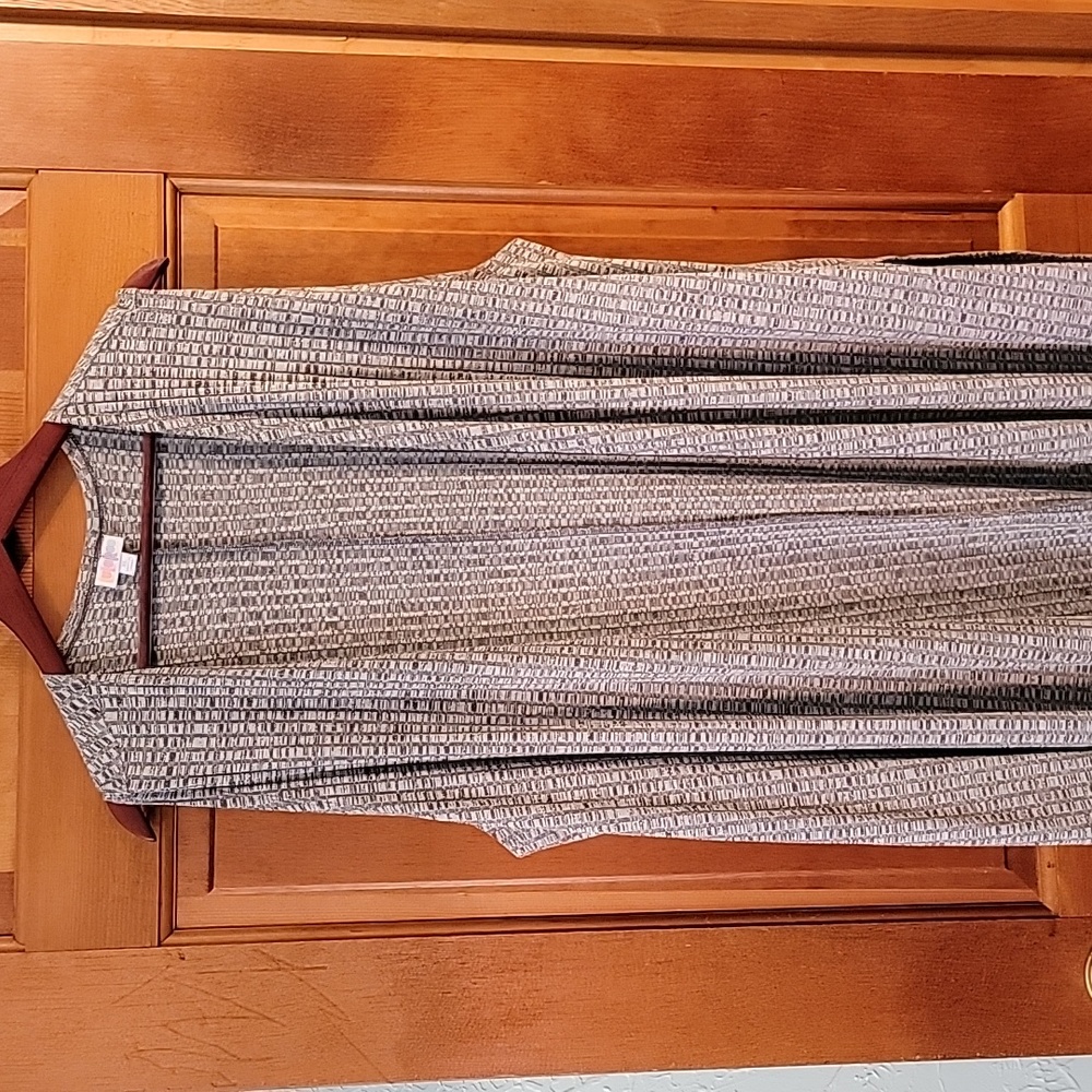 Grey duster